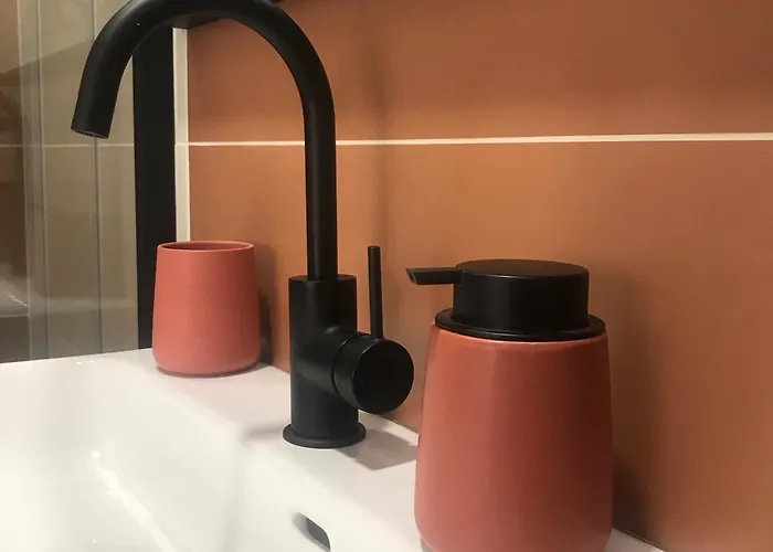 Pensión La Magnifique, Et Pop Et Chic ! Poitiers